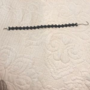Black choker!!